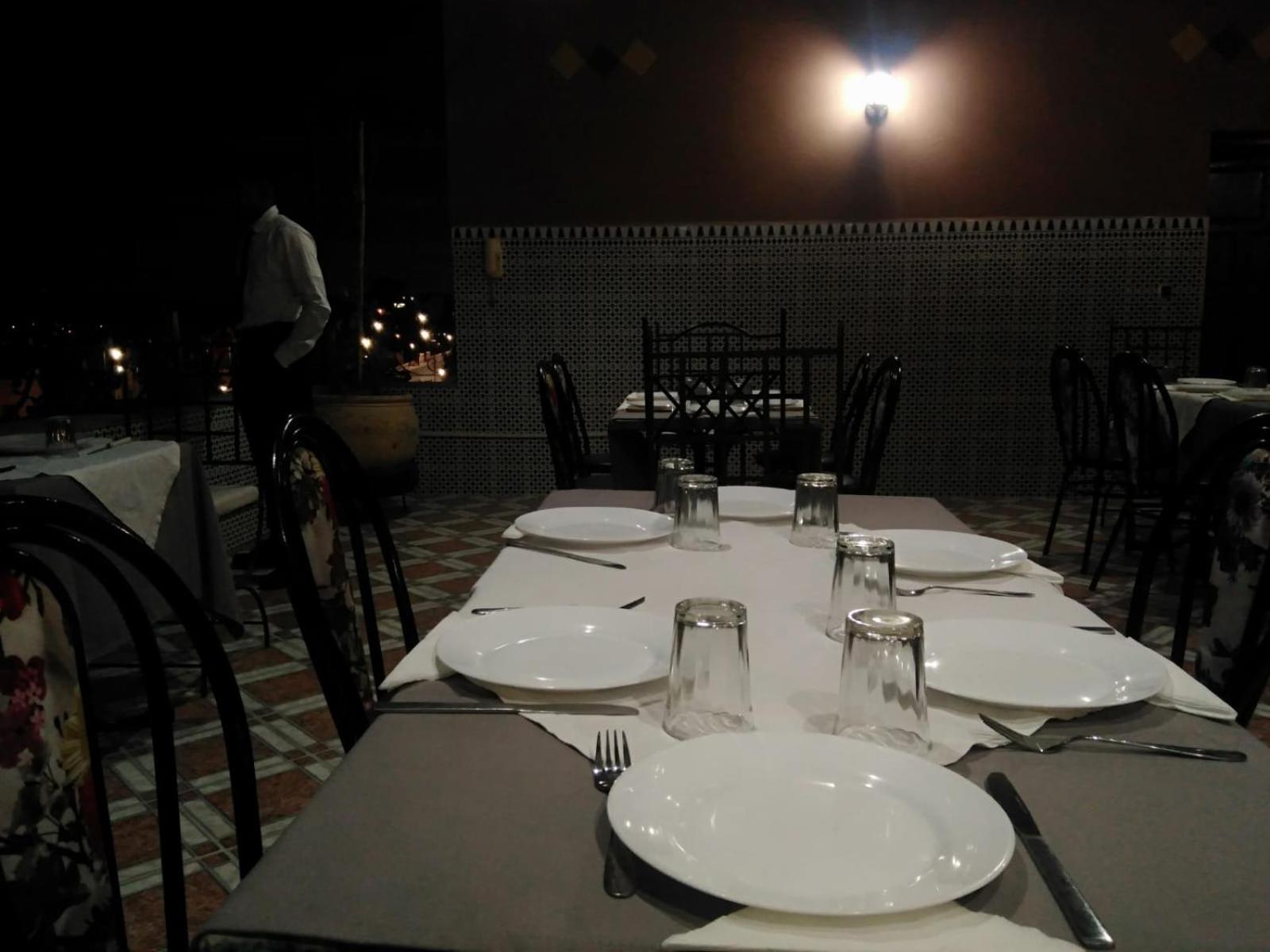 Appart Aigle Hotel Варзазат Екстериор снимка