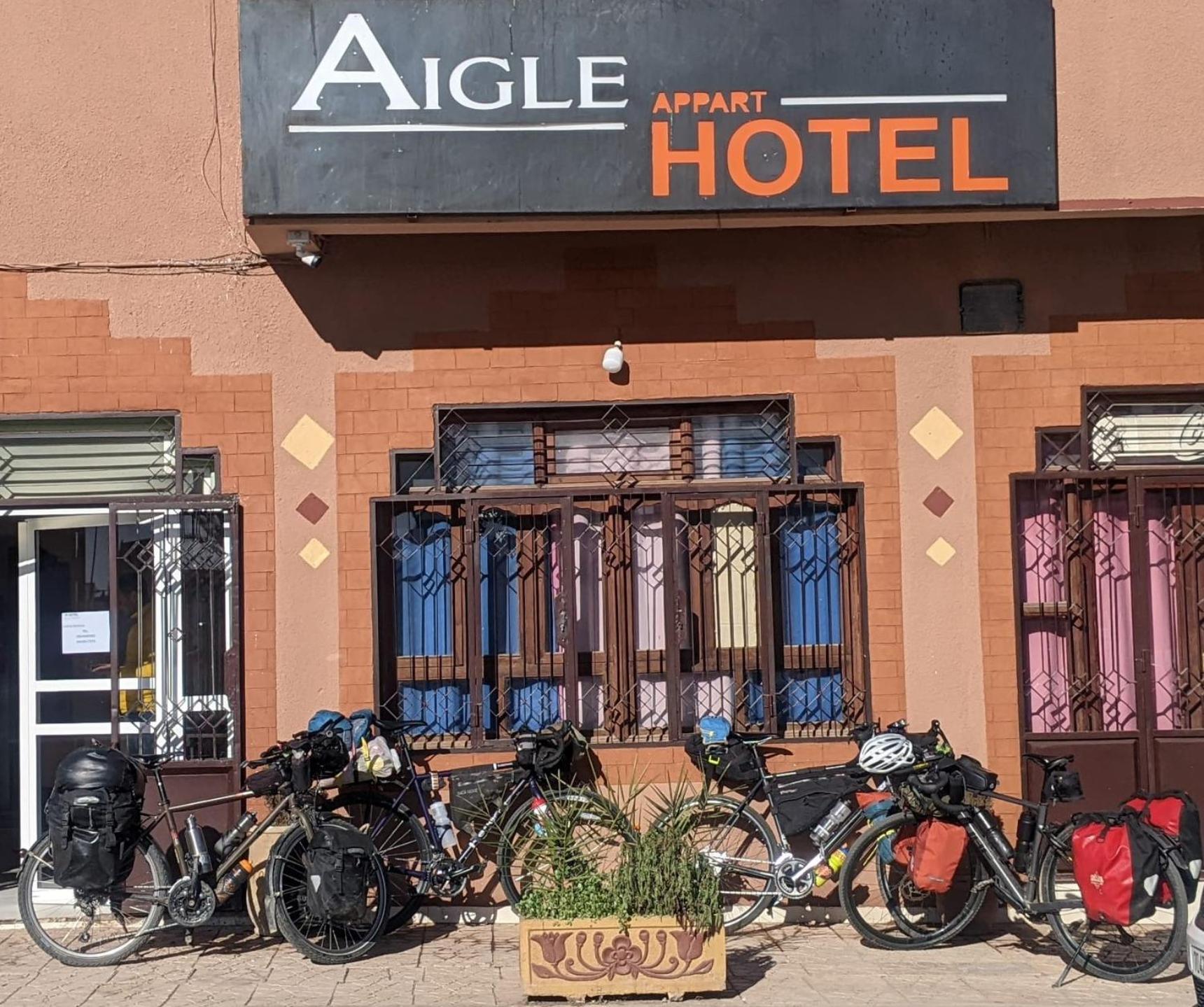 Appart Aigle Hotel Варзазат Екстериор снимка